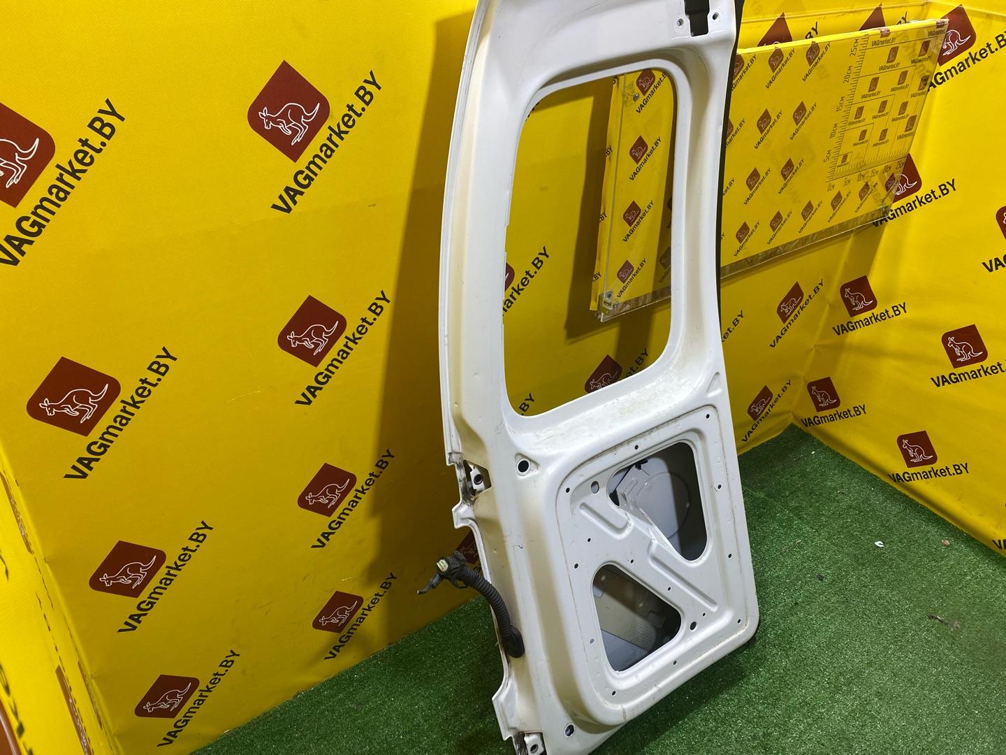 дверь задняя распашная правая Volkswagen Caddy 4 поколение 2016, 1.4 л., бензин, 2K0827092G - фото №13