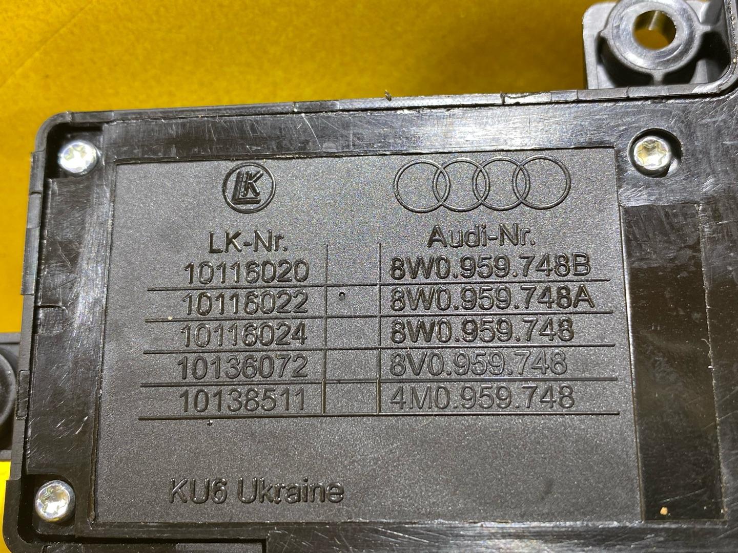 блок управления сиденьем Audi Q3 8U 2012, 2.0 л., бензин, 8W0959748 - фото №6