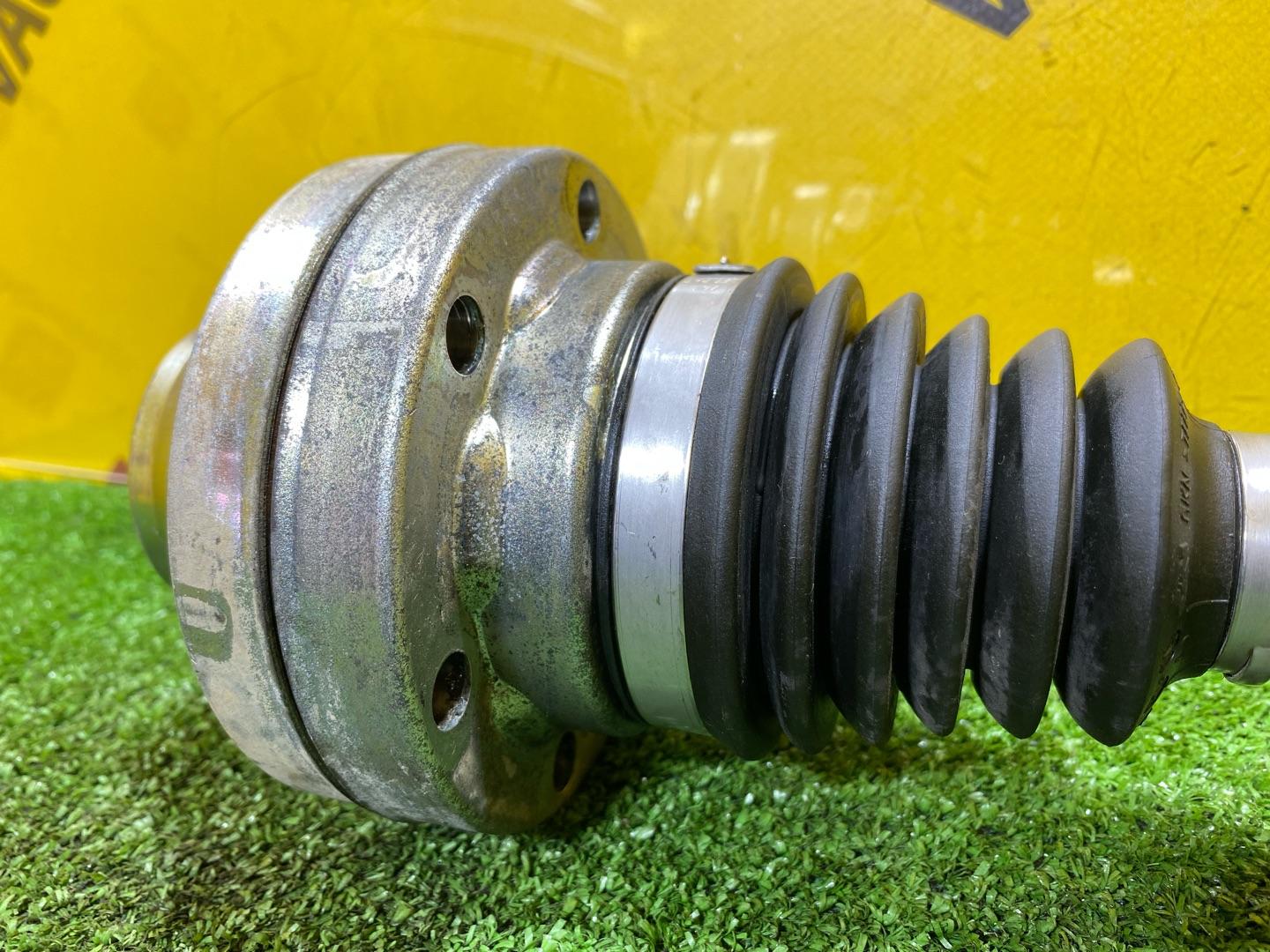 полуось передняя левая (приводной вал, ШРУС) Volkswagen Amarok 1 поколение 2H 2012, 2.0 л., дизель, 2H0407271B - фото №6