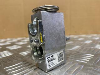 расширительный клапан кондиционера Volkswagen Touareg 3 поколение 2019, 3.0 л., дизель, 4M0820679A