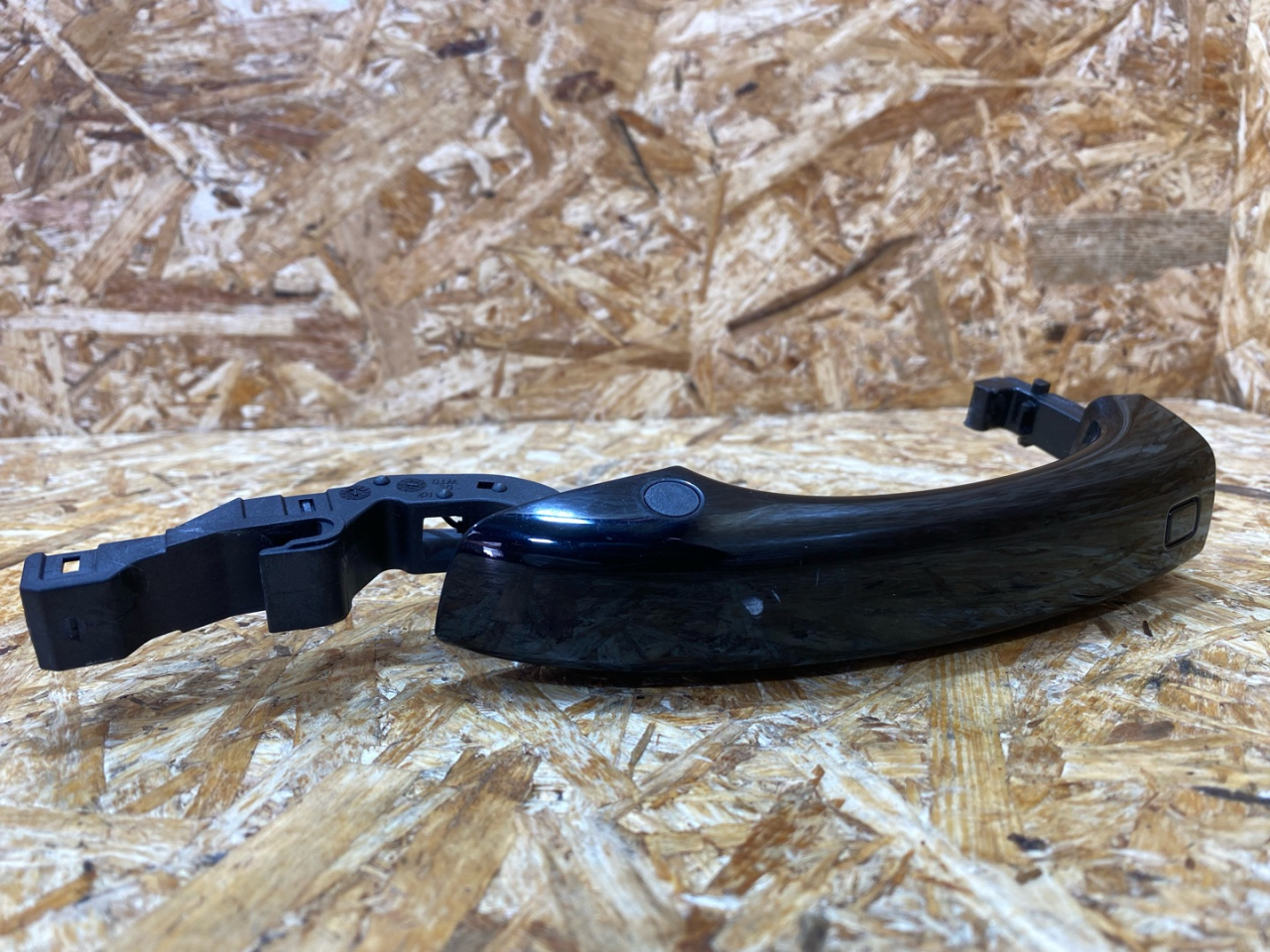 ручка наружная Audi Q7 4M 2016, 3.0 л., дизель, 4H0837206 - фото №1