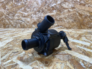 насос антифриза дополнительный Audi A3 8V 2015, 1.4 л., бензин, 5Q0965567