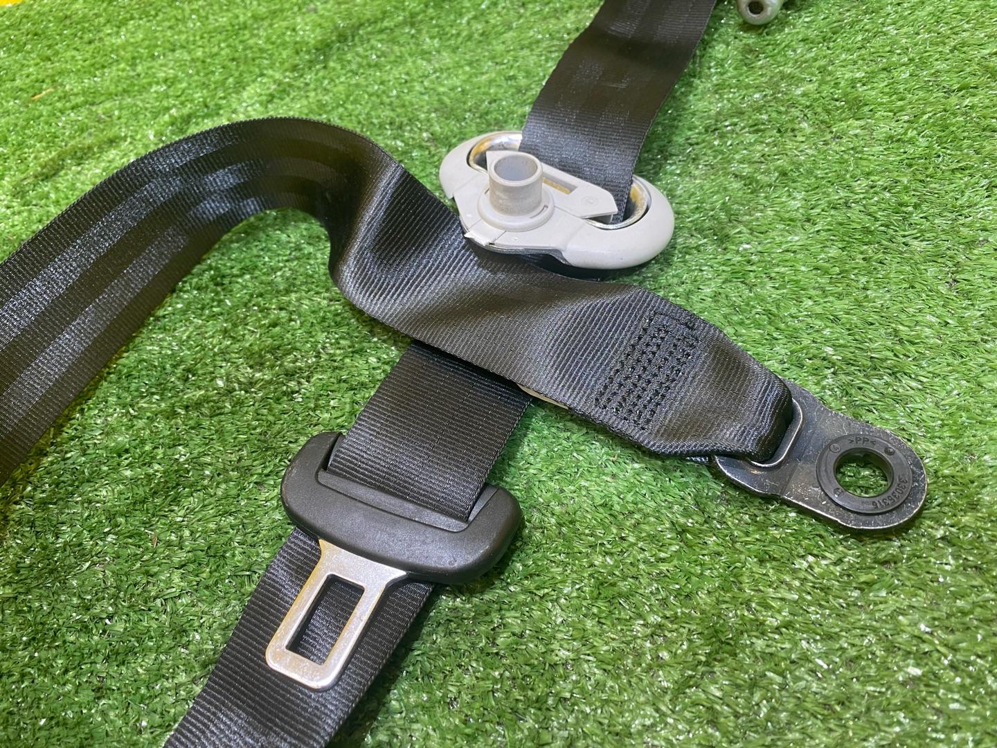 ремень безопасности Volkswagen Caddy 4 поколение 2018, 2.0 л., дизель, 2K5857805E - фото №9