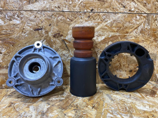 опора амортизатора верхняя (чашка) Audi Q7 4M 2016, 3.0 л., дизель, 4M0413333