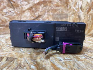 блок управления крышкой багажника Volkswagen Passat B8 2016, 2.0 л., дизель, 5Q0959107G