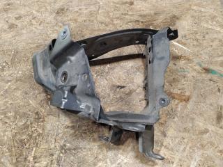 крепление ( кронштейн ) крыла Volkswagen Touareg 3 поколение 2019, 3.0 л., дизель, 760821137, 760821131A