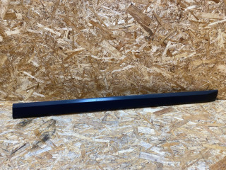 молдинг двери передней правой Volkswagen Golf Alltrack 7 поколение 2017, 1.8 л., бензин, 5G9854940A