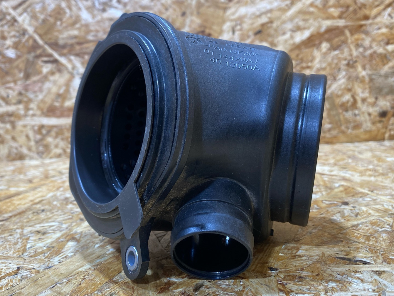 патрубок турбины Audi Q7 4M 2016, 3.0 л., дизель, 059129955AK - фото №1