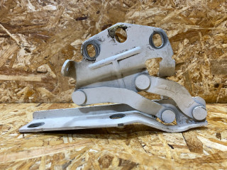 петля капота левая Volkswagen Passat B7 2014, 2.0 л., дизель, 3AA823301