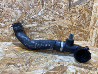 патрубок радиатора Porsche Macan 1 поколение 2016, 3.0 л., дизель, 95B121109B