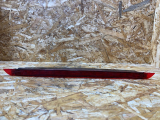 дополнительный стоп-сигнал Porsche Macan 1 поколение 2016, 3.0 л., дизель, 95B945097