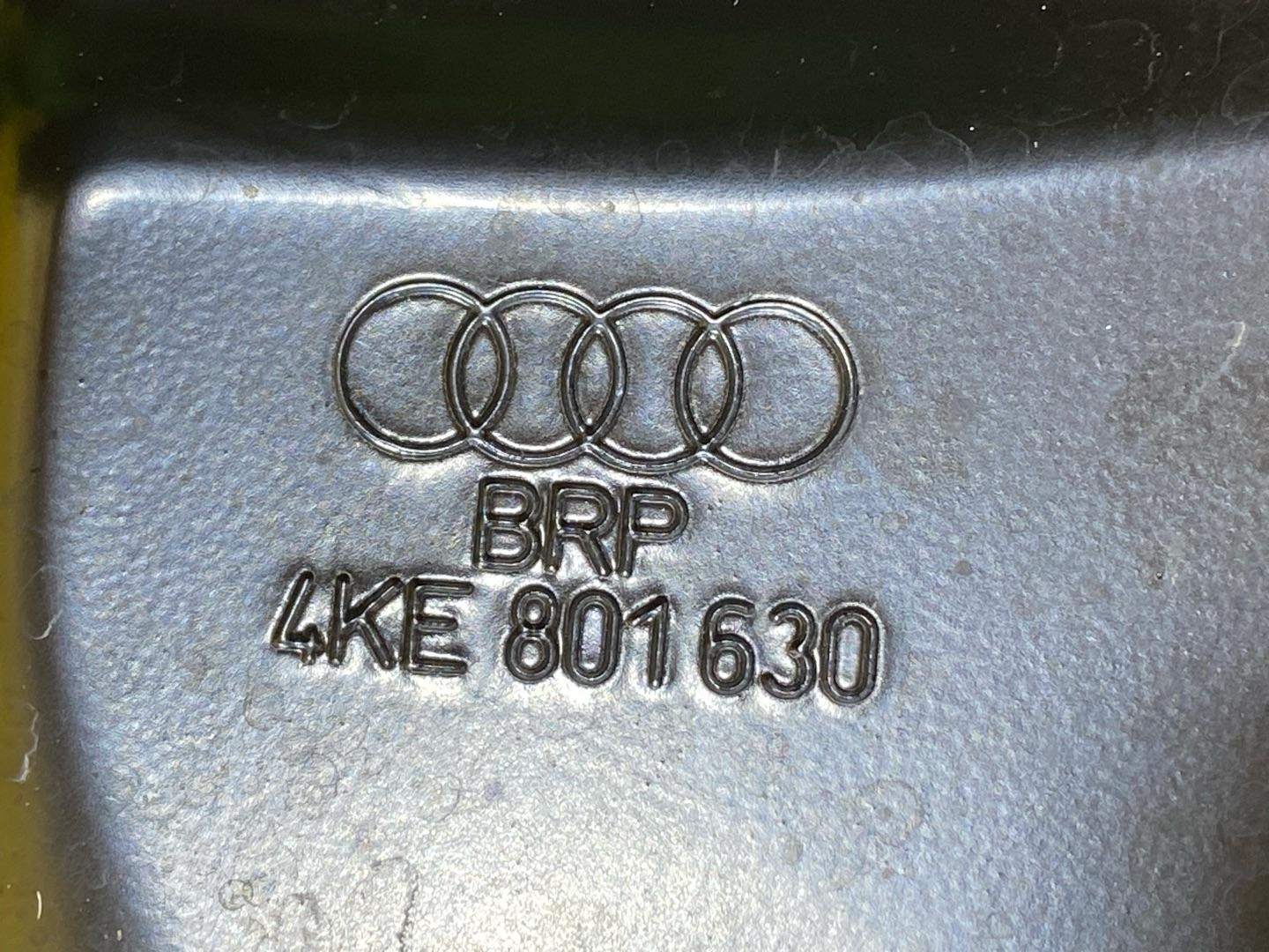 кронштейн (крепление) Audi e-tron Sportback 1 поколение 2020, электро, 4KE801630 - фото №6