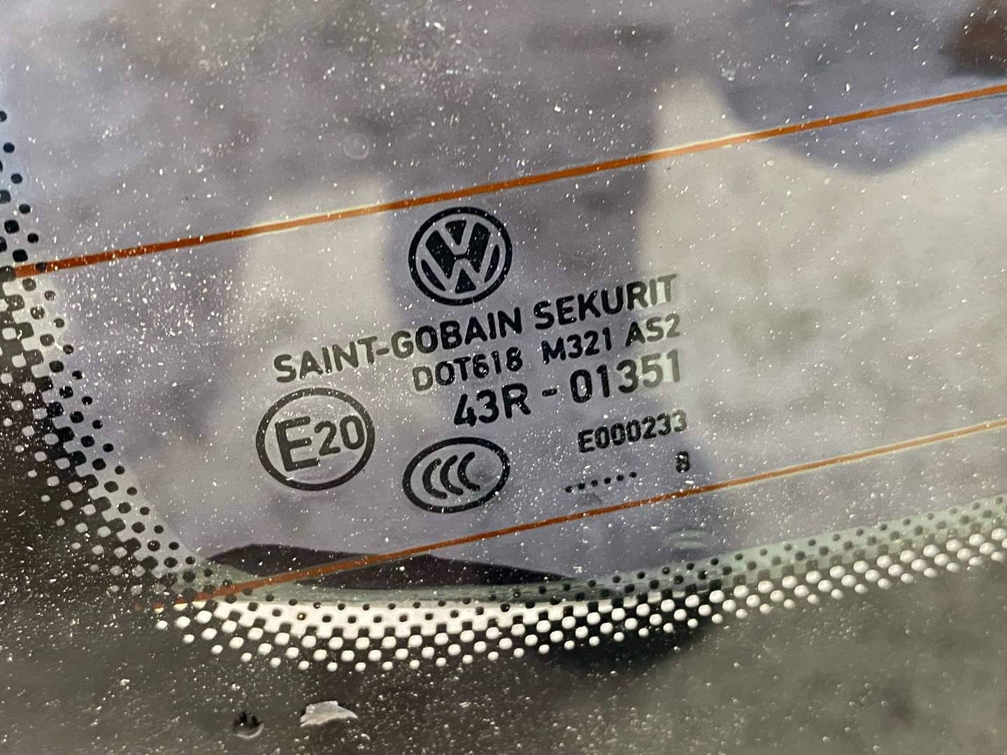 стекло заднее Volkswagen Transporter T6 2018, 2.0 л., дизель, 7E5845503E - фото №4