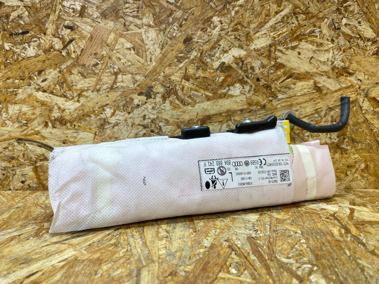 подушка безопасности сиденья Audi Q5 FY 2018, 2.0 л., дизель, 80A880241F - фото №1