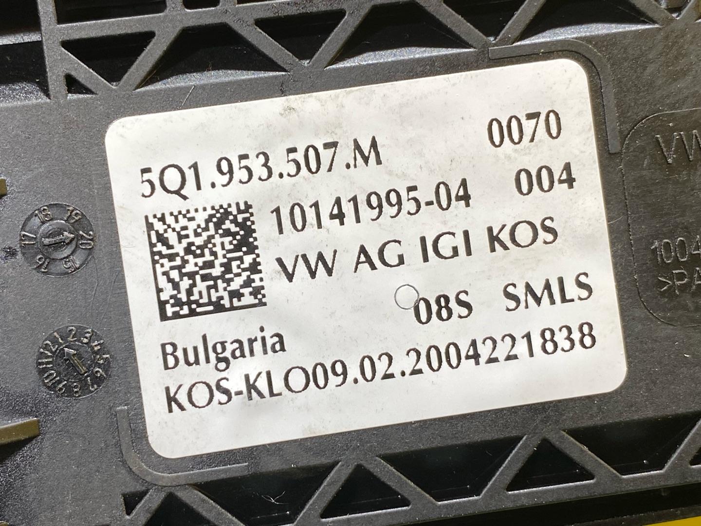 переключатель подрулевой (стрекоза) Volkswagen Tiguan 2 поколение 2020, 2.0 л., бензин, 5Q1953507M - фото №13