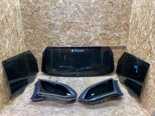 комплект задних стекол Volkswagen Touareg 3 поколение 2019, 3.0 л., дизель