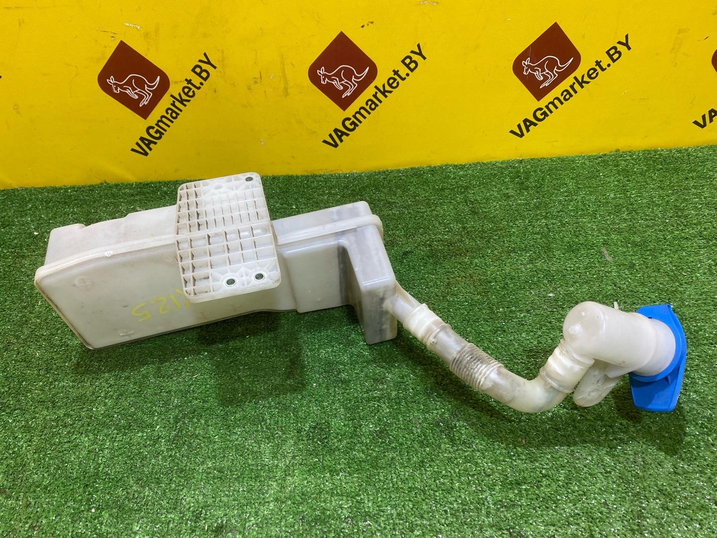 бачок омывателя Volkswagen Caddy 4 поколение 2016, 1.4 л., бензин, 2K5955453C, 2K5955453A - фото №5