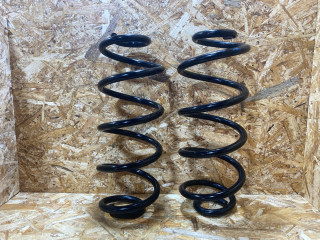 пружина задняя Porsche Macan 1 поколение 2016, 3.0 л., дизель, 95B511115H