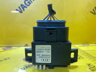 реле бензонасоса Volkswagen Caddy 4 поколение 2016, 1.4 л., бензин, 8K0906093F