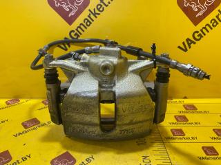 суппорт передний правый Volkswagen T-Roc 1 поколение 2022, 2.0 л., бензин, 8V0615124D