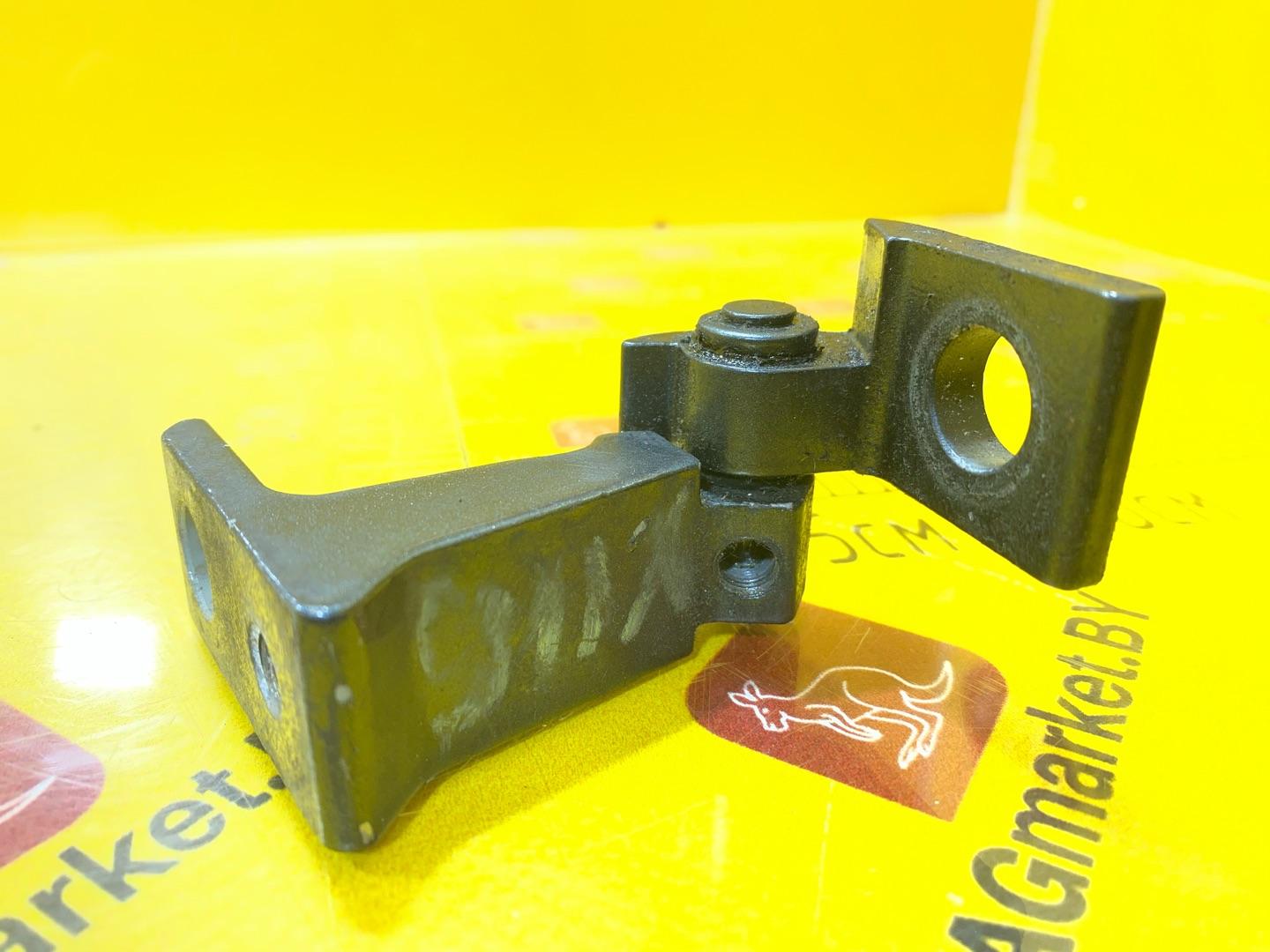 петля двери Audi A8 D5 2019, 3.0 л., дизель, 8V5833404E - фото №4