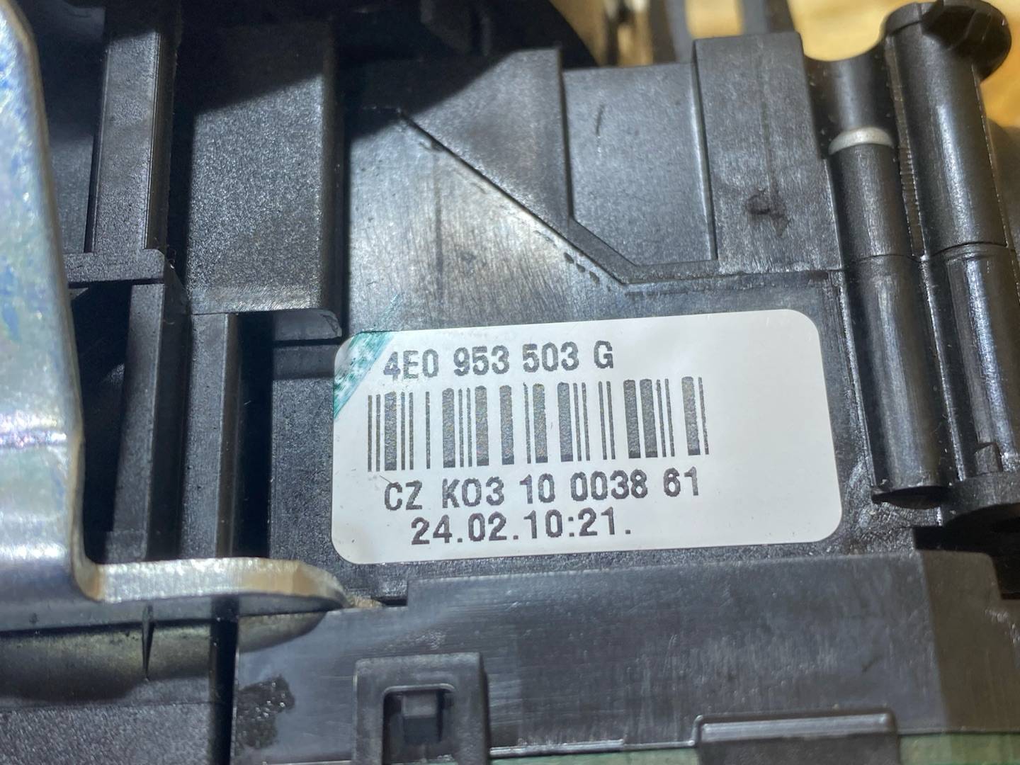 переключатель подрулевой (стрекоза) Audi Q7 4L 2009, 3.0 л., дизель, 4F0953549D - фото №11