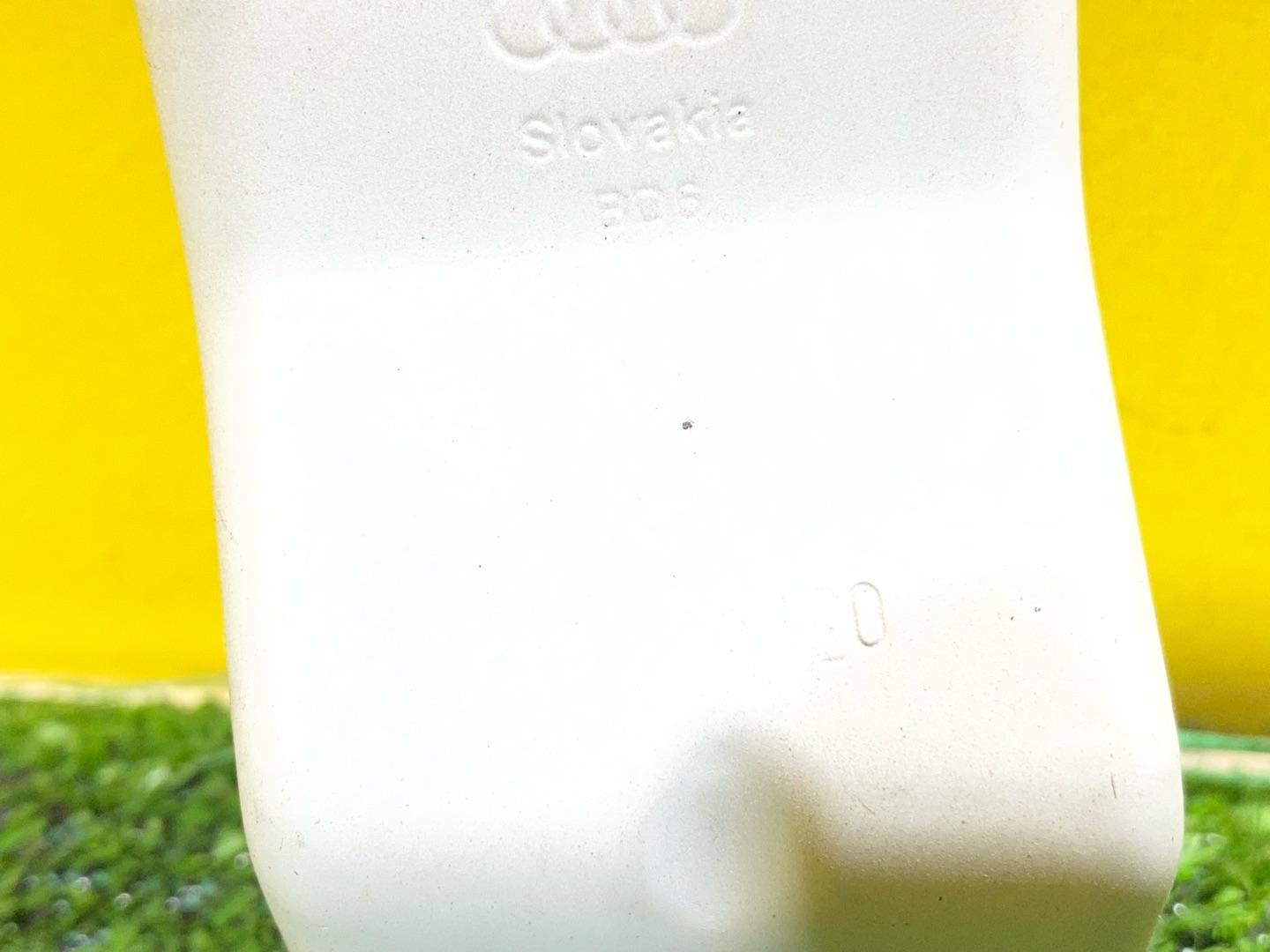 крепление ( кронштейн ) крыла Audi e-tron Sportback 1 поколение 2020, электро, 4KE821149, 4KE821469, 4KE821471 - фото №14