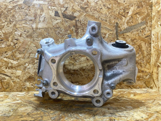 кулак задний левый Audi Q7 4M 2016, 3.0 л., дизель, 4M0505431Q