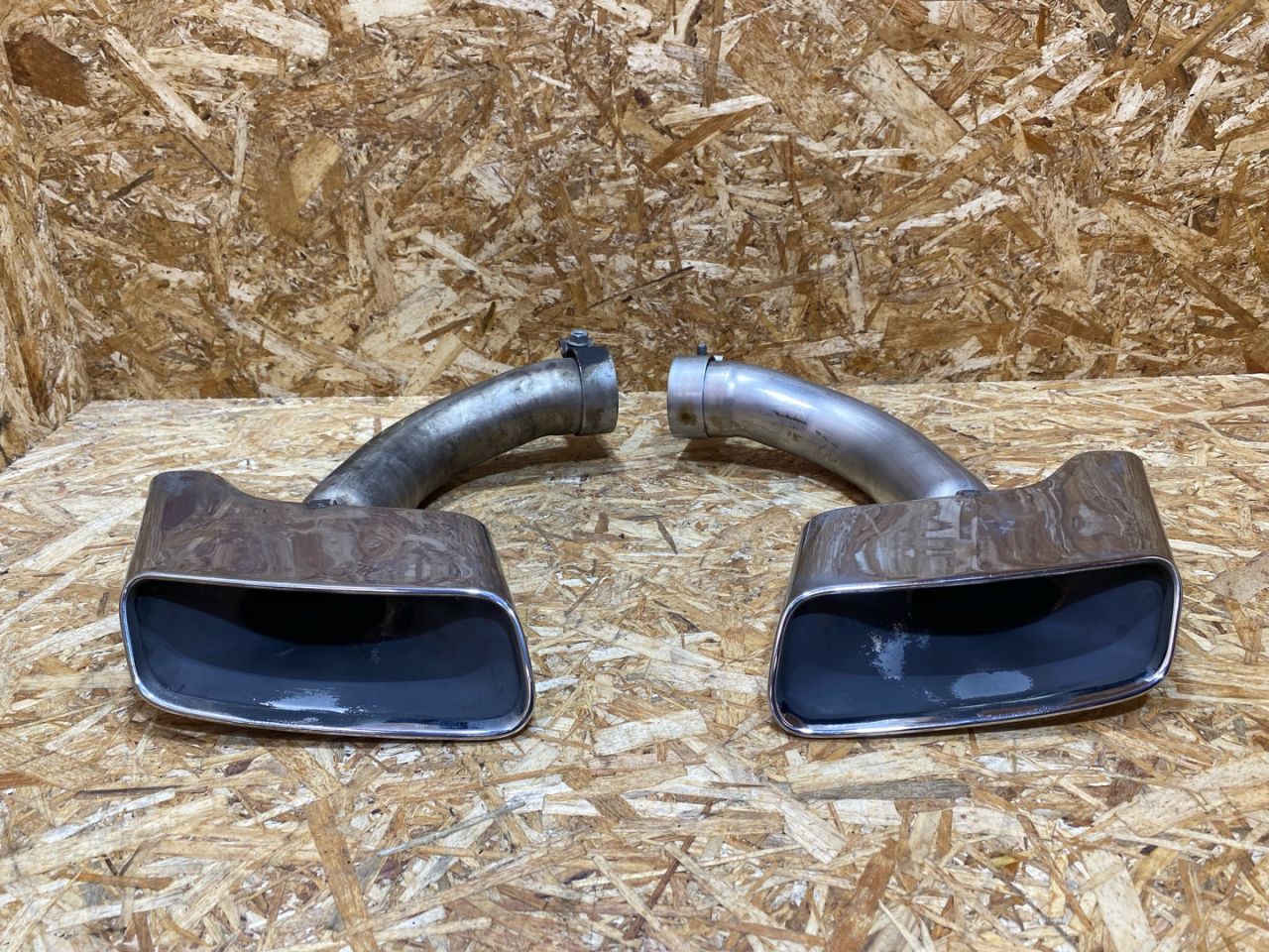 насадка на глушитель Audi Q7 4M 2016, 3.0 л., дизель, 4M0253681J, 4M0253682J - фото №1