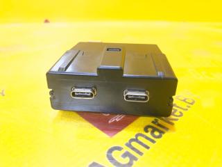 разъем AUX / USB Audi Q3 F3 (2018 - 2026), 575035954