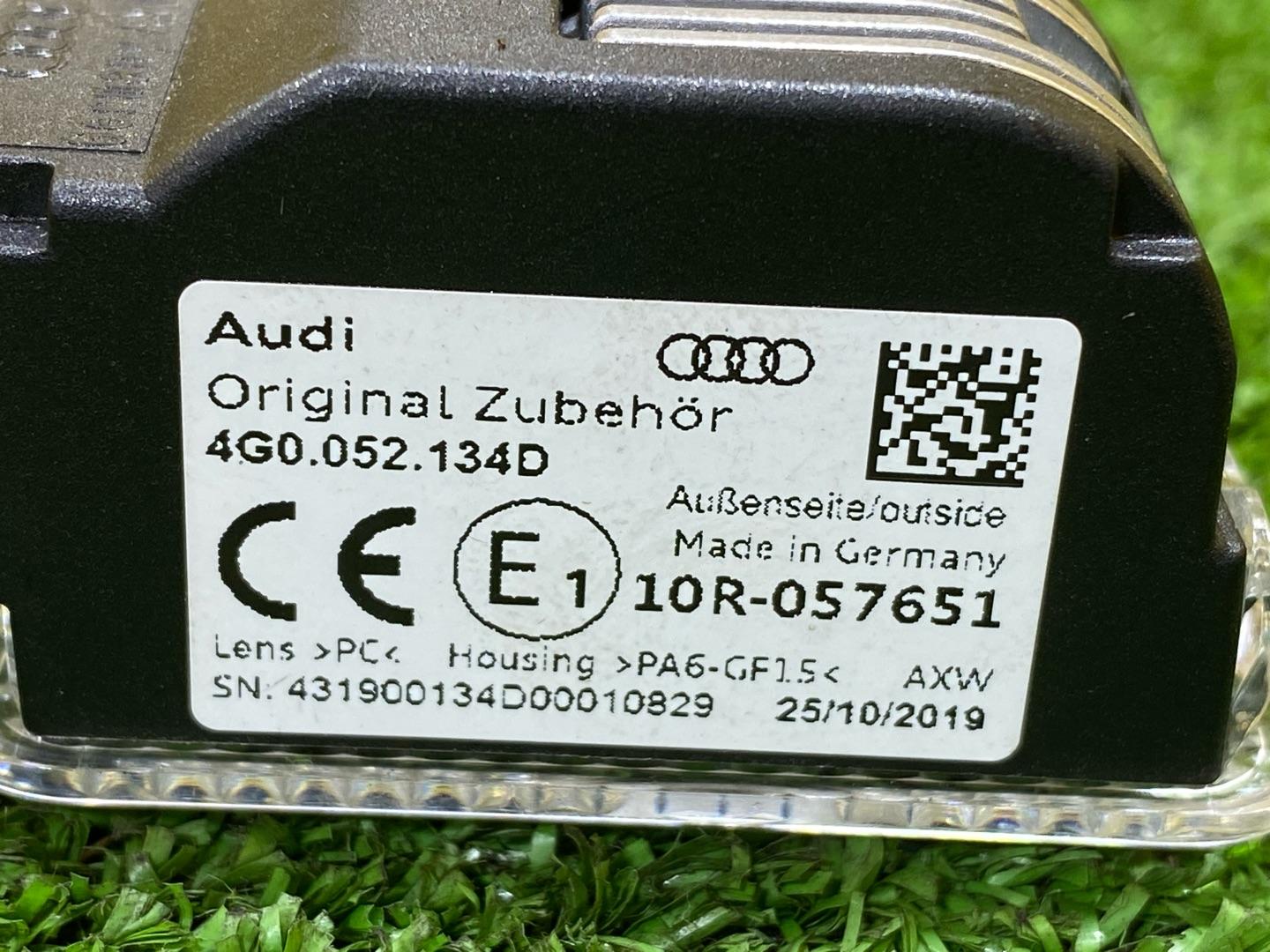 фонарь салона (плафон) Audi Q3 Sportback F3 2021, 2.0 л., бензин, 4G0052135D, 4G0052134D - фото №9