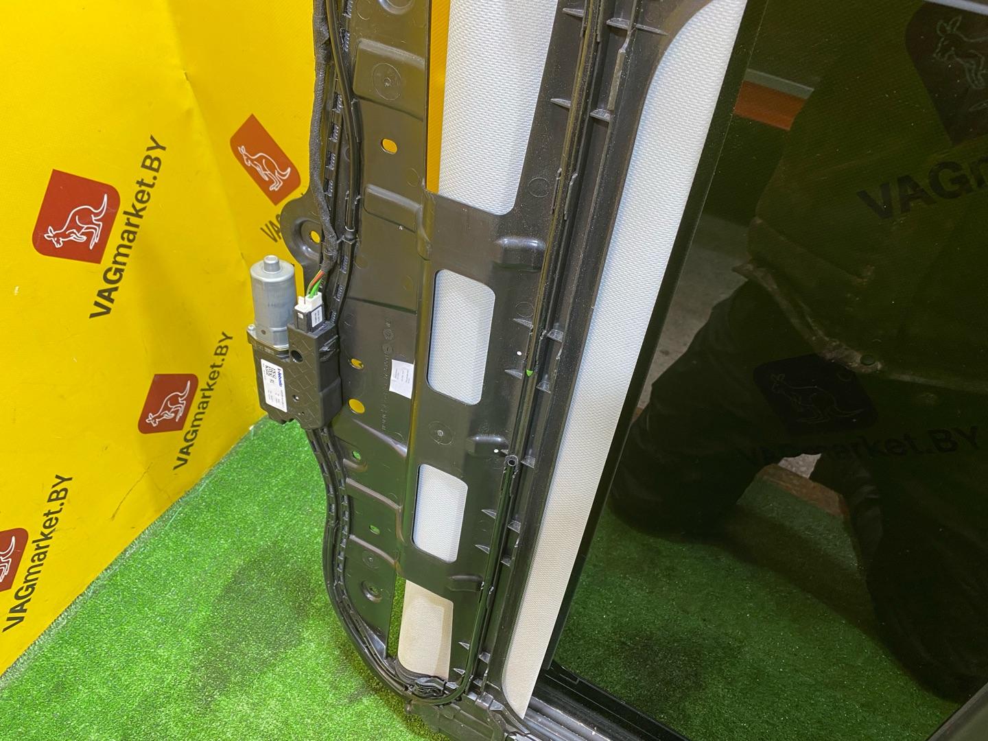 люк Audi e-tron Sportback 1 поколение 2020, электро, 4K4877049, 4M8877055A, 4K4877056 - фото №3