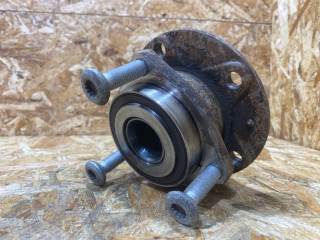 подшипник ступицы Volkswagen Golf Alltrack 7 поколение 2017, 1.8 л., бензин, 8V0598625B