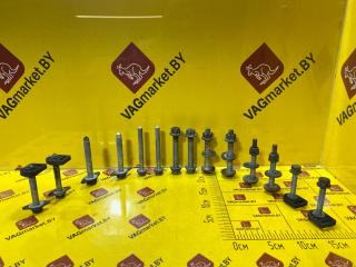 болт развальный Audi A8 D5 2019, 3.0 л., дизель