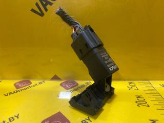 реле накала свечей Volkswagen Caddy 4 поколение 2018, 2.0 л., дизель, 038907281D