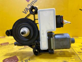 моторчик стеклоподъемника задний правый Volkswagen T-Roc 1 поколение 2022, 2.0 л., бензин, 5Q0959408D