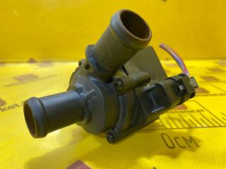 насос антифриза дополнительный Skoda Octavia 3 поколение (A7) 2016, 1.8 л., бензин, 5Q0965561B