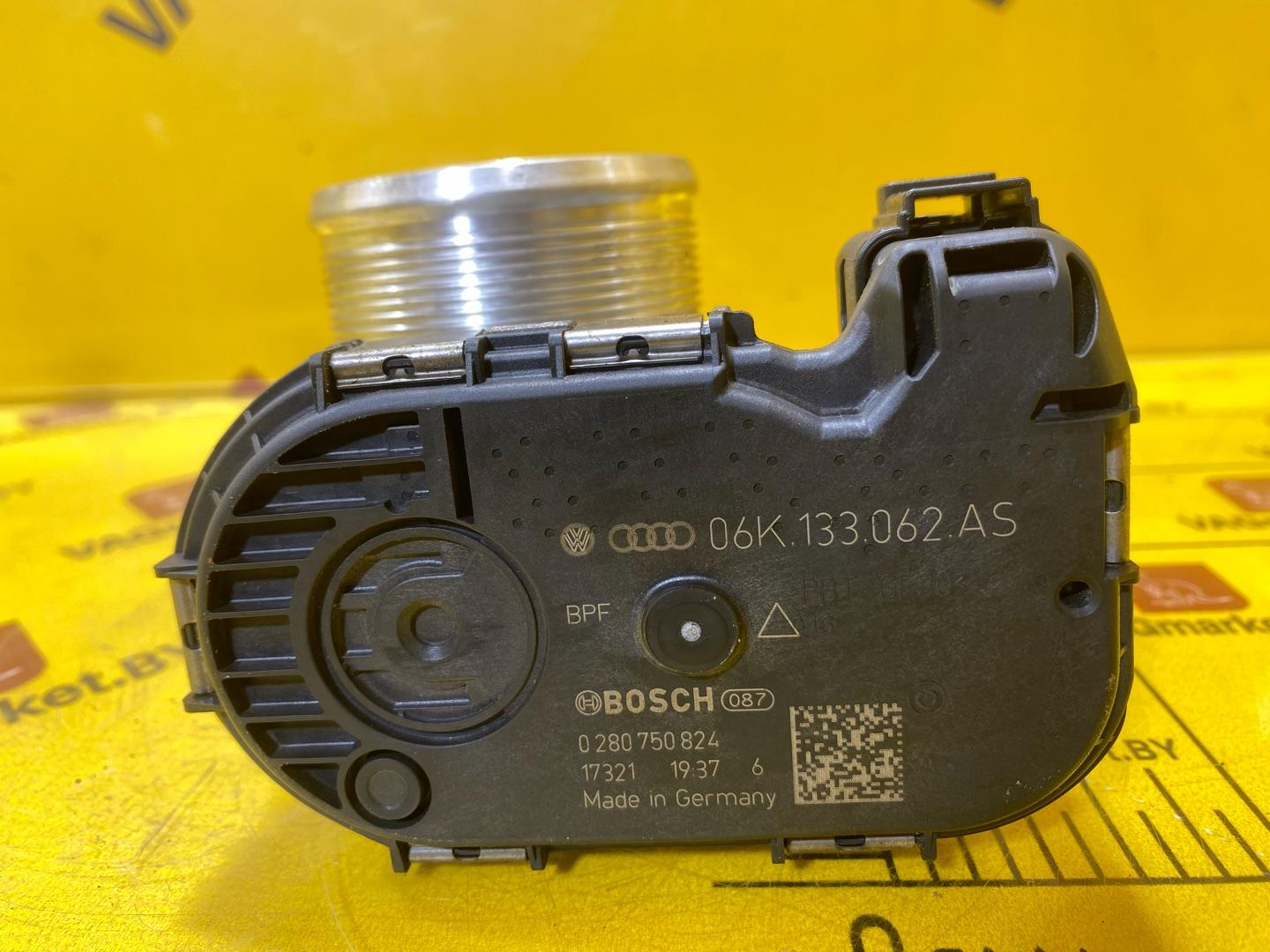 заслонка дроссельная Audi Q3 F3 2021, 2.0 л., бензин, 06K133062AS - фото №6