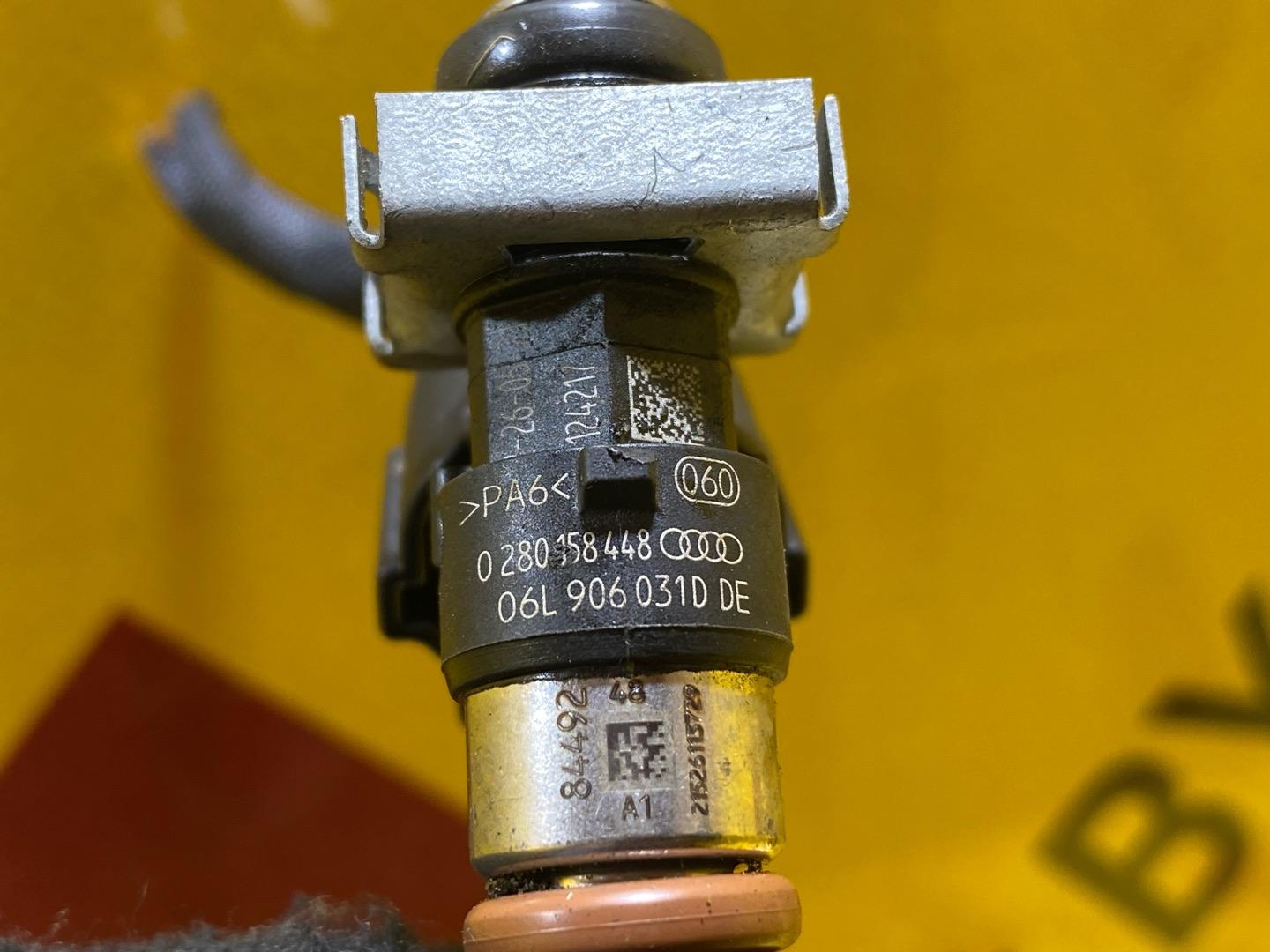 форсунка Audi Q3 F3 2021, 2.0 л., бензин, 06L906031D - фото №7