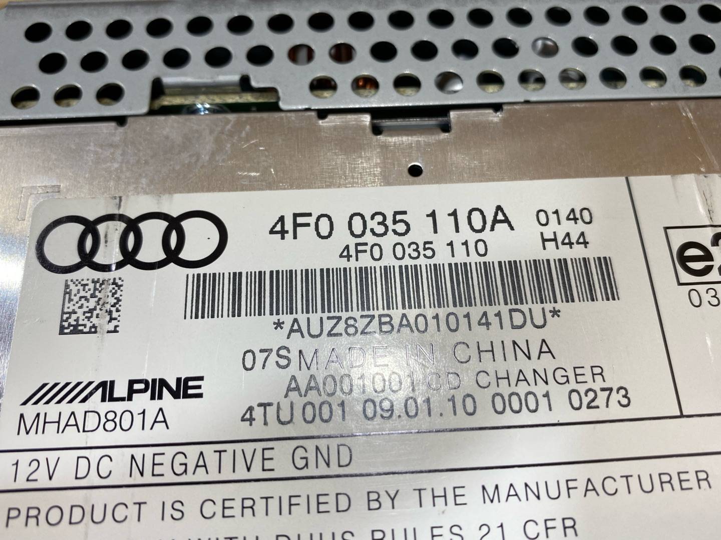 CD-чейнджер Audi Q7 4L 2009, 3.0 л., дизель, 4F0035110A - фото №11