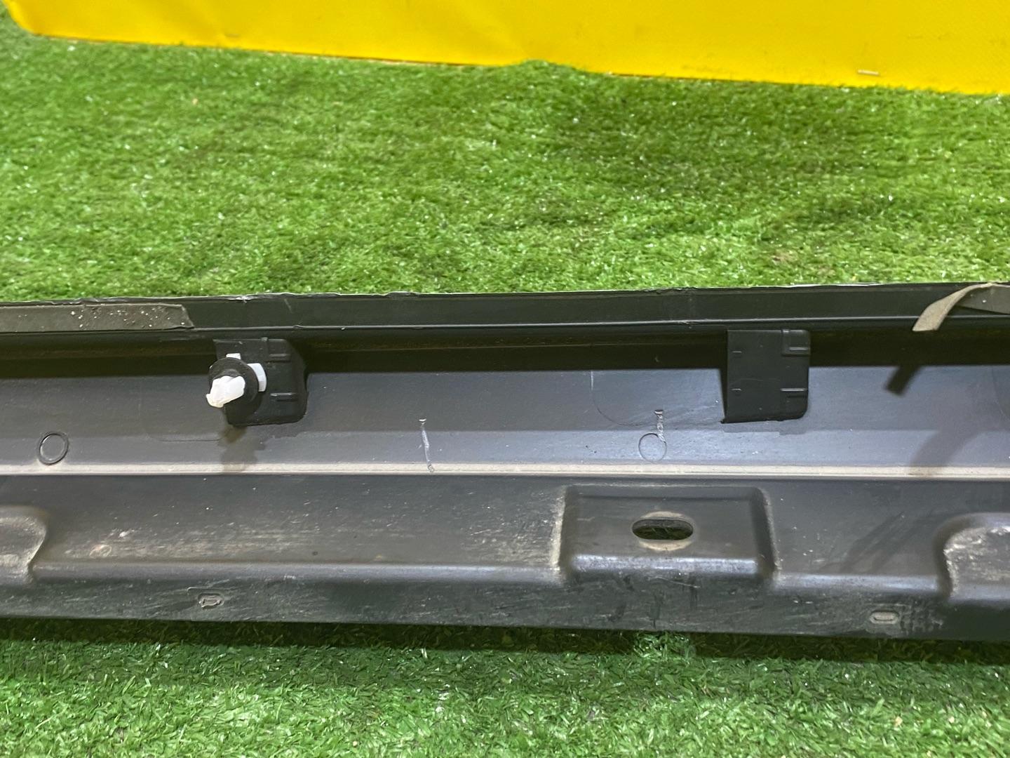 накладка на порог Volkswagen T-Roc 1 поколение 2022, 2.0 л., бензин, 2GA853856C - фото №7