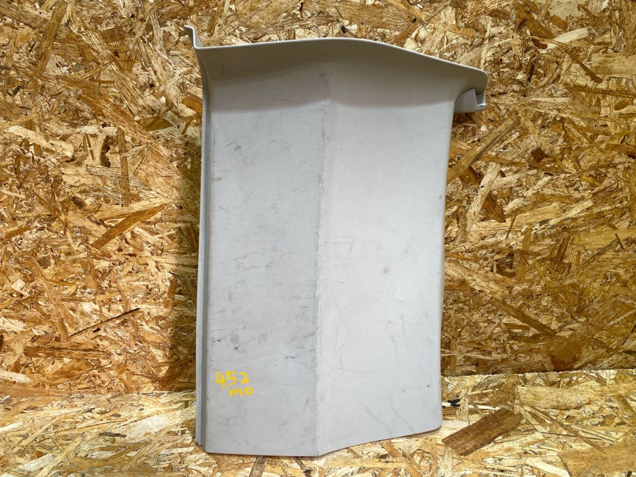 обшивка стойки задней левой Volkswagen Transporter T6 2018, 2.0 л., дизель, 7E5867245L - фото №1