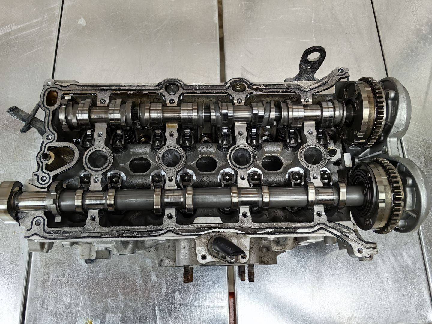 головка блока цилиндров Volkswagen Tiguan 2 поколение 2019, 2.0 л., бензин, 06L103064S - фото №12