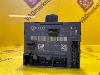 модуль управления двери Audi Q7 4L [рестайлинг] 2014, 3.0 л., дизель, 4F0959793T
