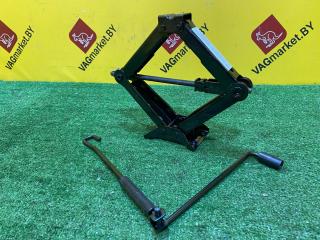 домкрат Skoda Octavia 3 поколение (A7) 2016, 1.8 л., бензин, 5Q0011031D