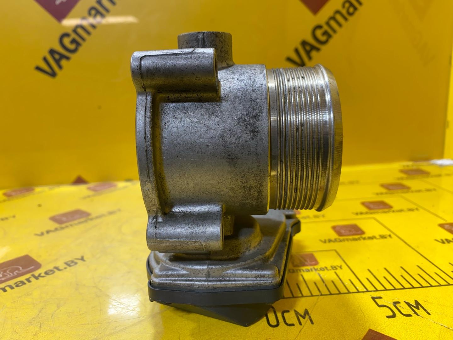 заслонка дроссельная Audi Q3 8U 2012, 2.0 л., бензин, 06F133062Q - фото №3