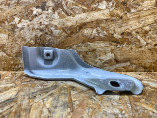 крепление ( кронштейн ) крыла Volkswagen T-Roc 1 поколение [рестайлинг] 2024, 2.0 л., бензин, 2GA809562