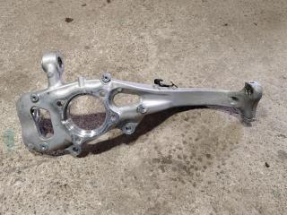 кулак поворотный левый Volkswagen Touareg 3 поколение 2019, 3.0 л., дизель, 4M0407253J