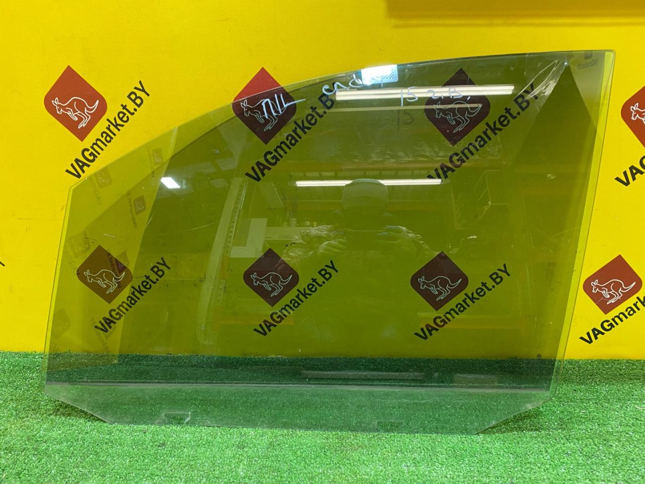 стекло двери передней левой Volkswagen Caddy 4 поколение 2016, 1.4 л., бензин, 2K5845201A - фото №1