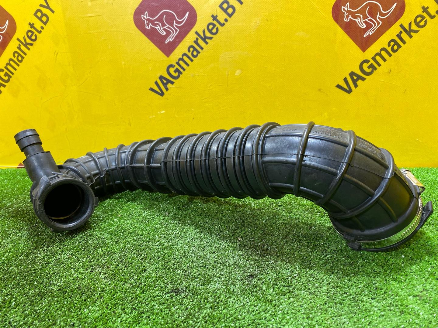 патрубок воздушного фильтра Volkswagen Amarok 1 поколение 2H 2012, 2.0 л., дизель, 2H0129615A - фото №2